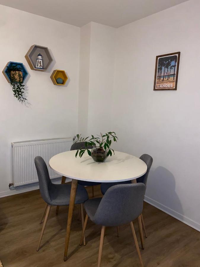 Superbe Appartement Au Calme Avec Parking Gratuit. Mérignac Exteriér fotografie