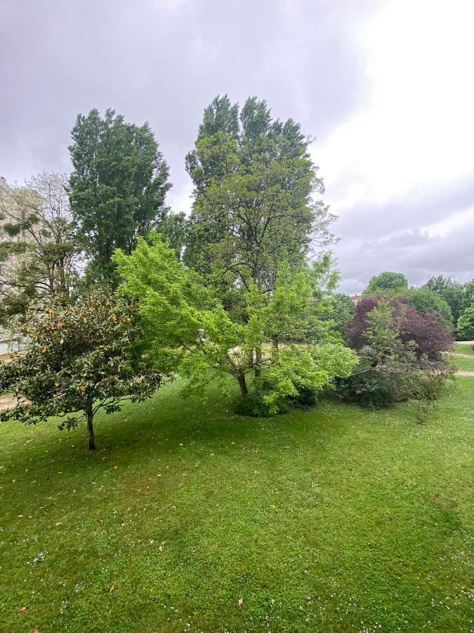 Superbe Appartement Au Calme Avec Parking Gratuit. Mérignac Exteriér fotografie